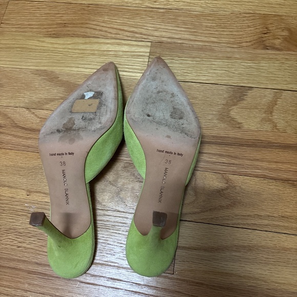 Manolo Blahnik Lime Green Suede Mules - Picture 3 of 3